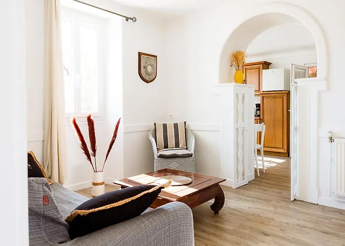 Pays Basque Munhoa Nyaraló