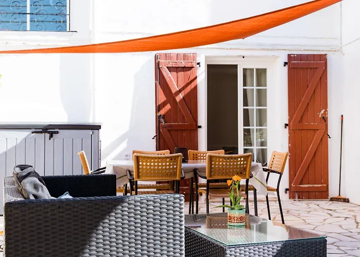 Pays Basque Munhoa *